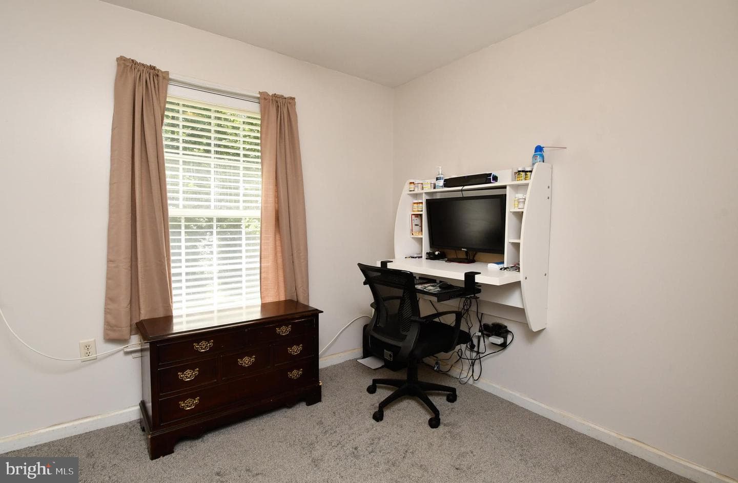 105 Needwood Drive photo 10