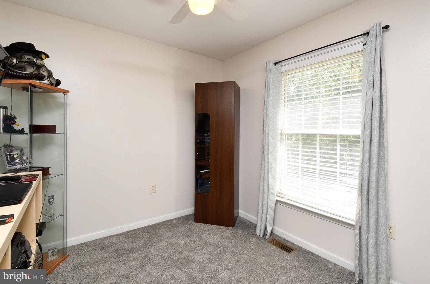 105 Needwood Drive photo 11