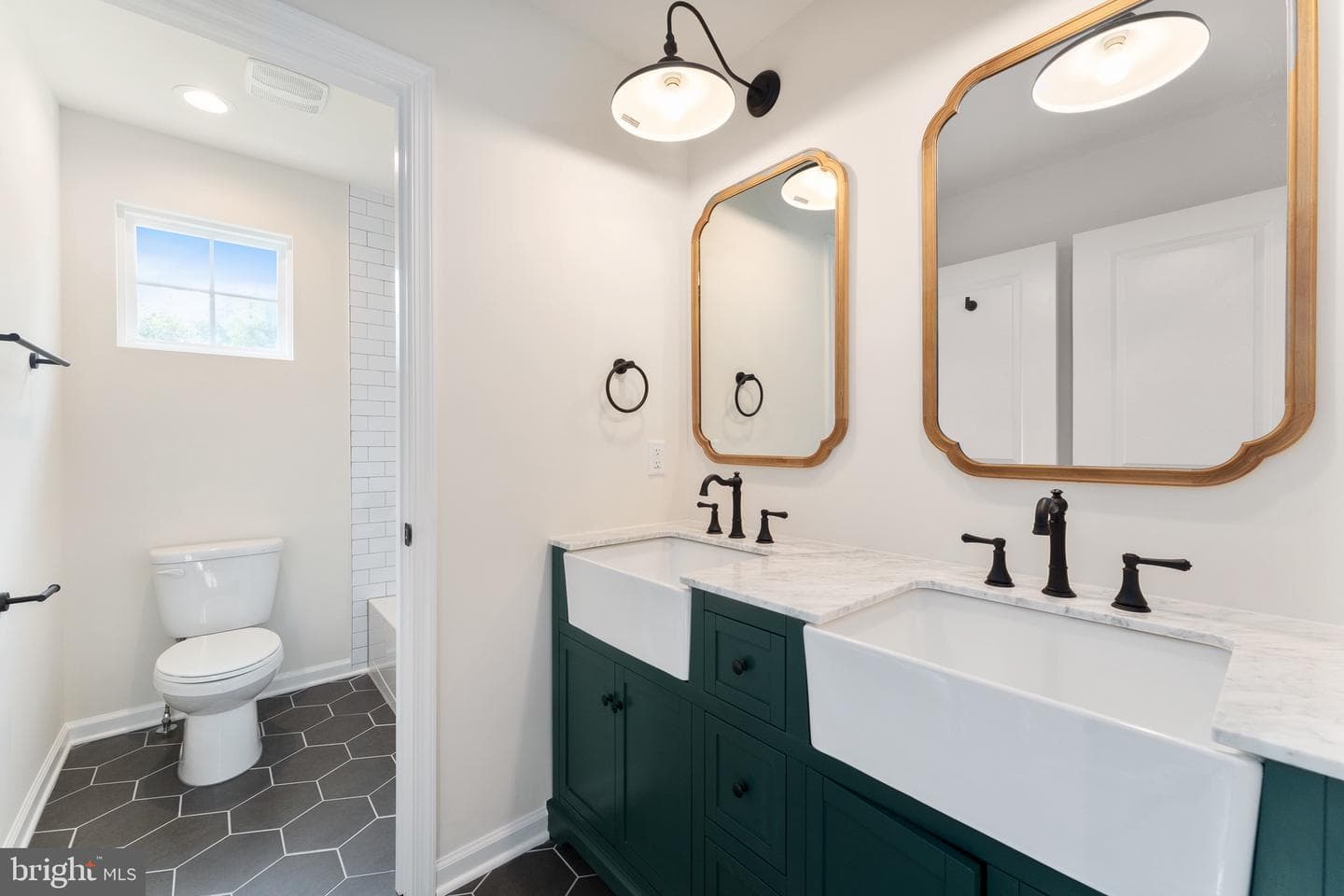 11485 Brown Lane photo 31