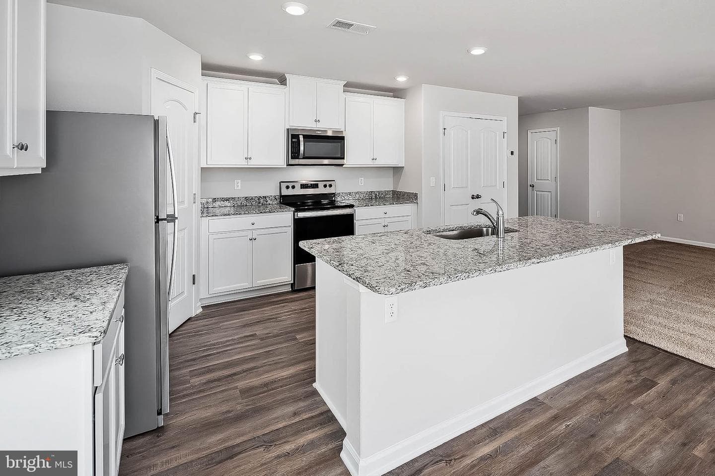 17201 Russell Coghill Street photo 3