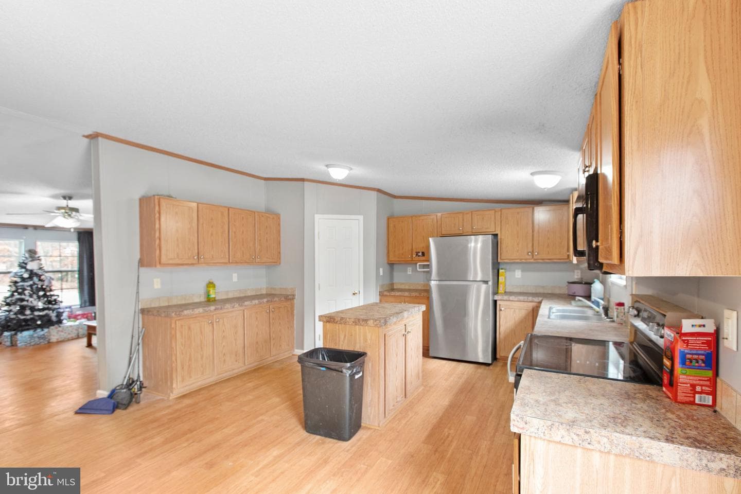 23531 School House Road photo 9