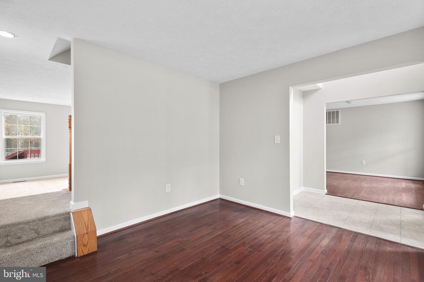 687 Welsh Drive photo 11