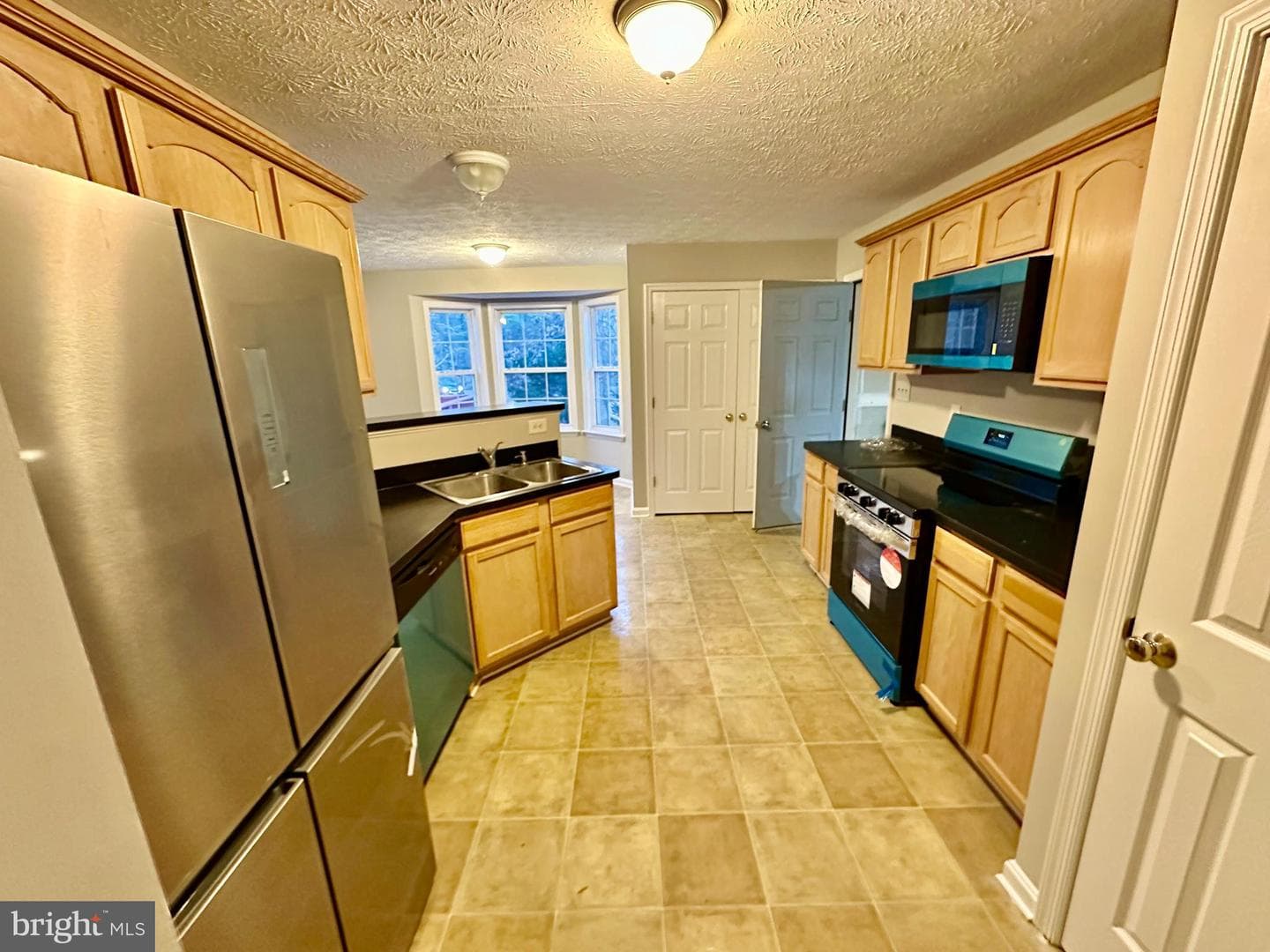 687 Welsh Drive photo 7
