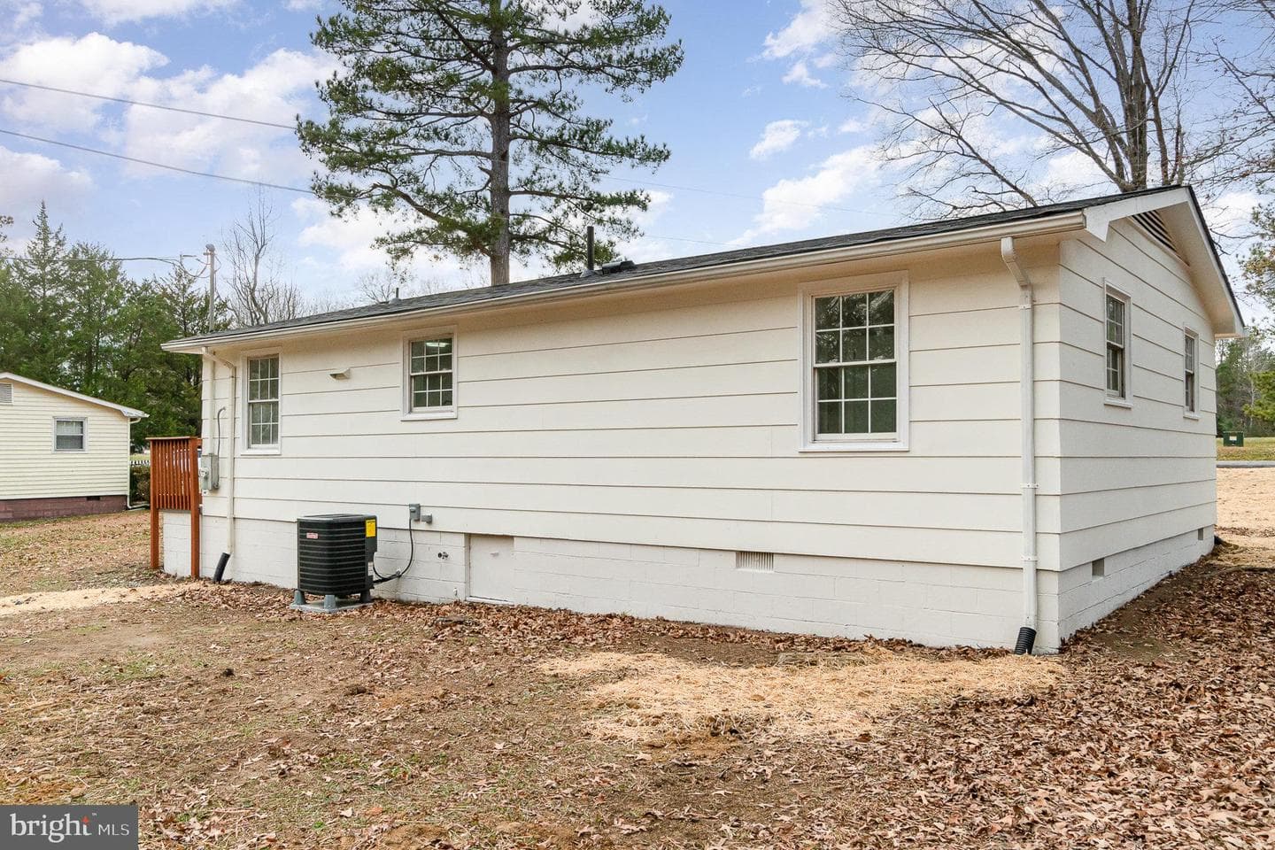 19256 Perimeter Road photo 24