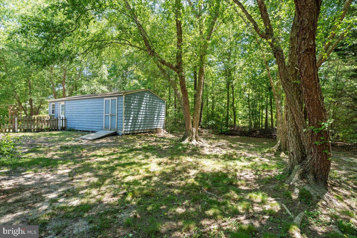 803 Lake Caroline Drive photo 12