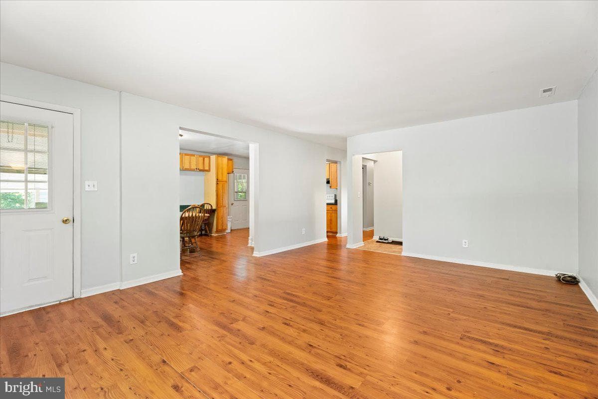 803 Lake Caroline Drive photo 25