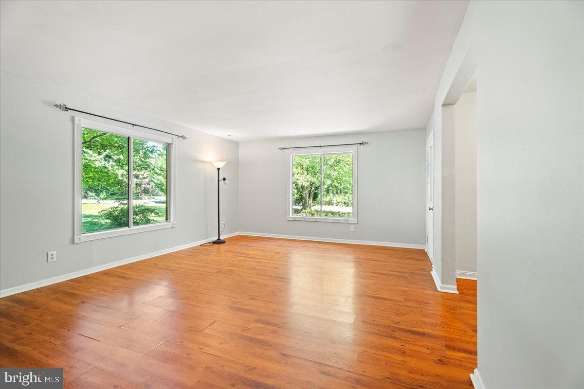 803 Lake Caroline Drive photo 26