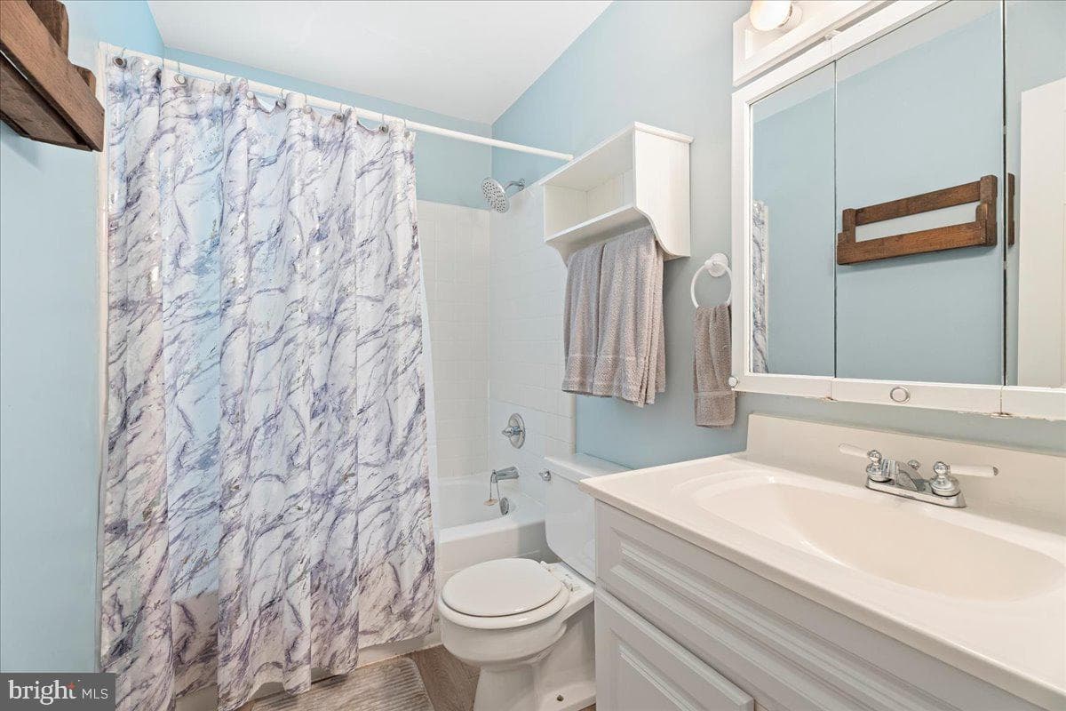 803 Lake Caroline Drive photo 35