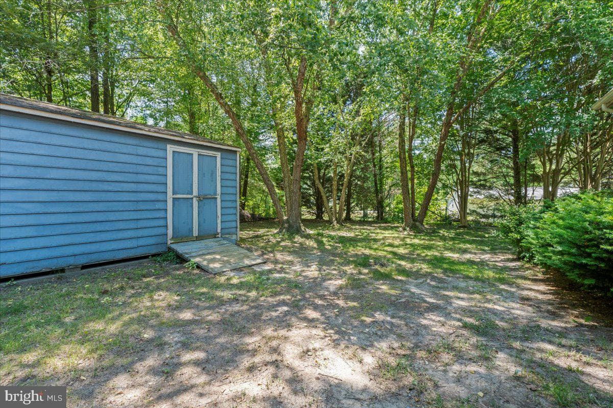 803 Lake Caroline Drive photo 9
