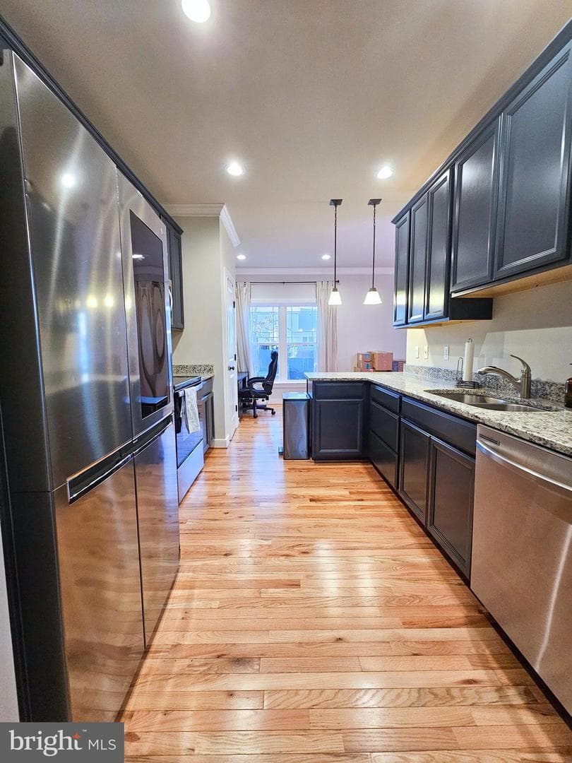 423 Dorset Drive photo 8