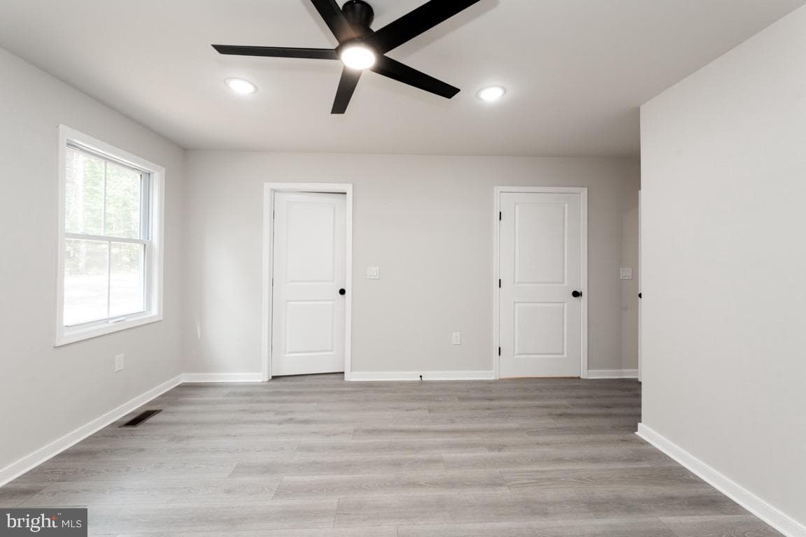9162 Rhode Island Lane photo 18