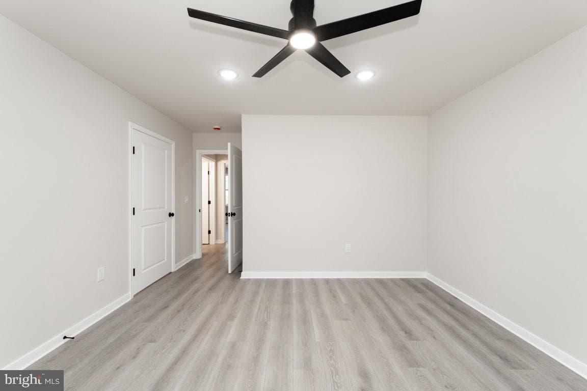 9162 Rhode Island Lane photo 20