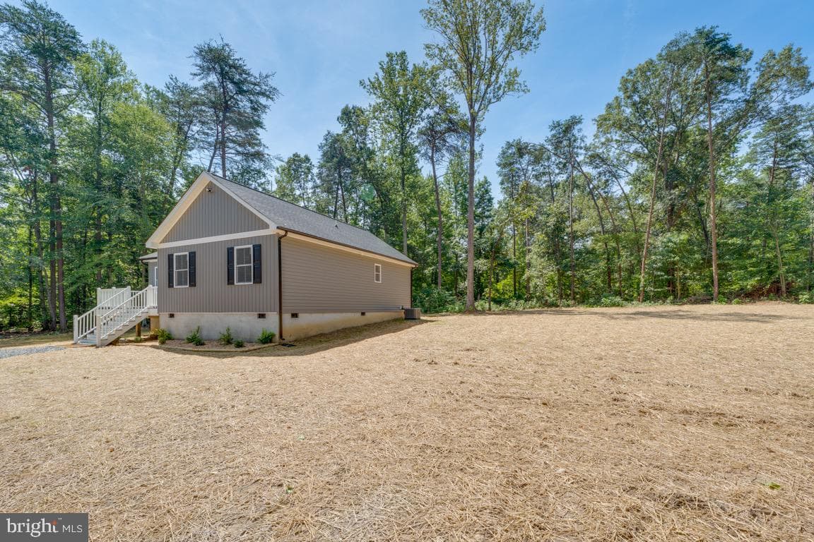 9162 Rhode Island Lane photo 3