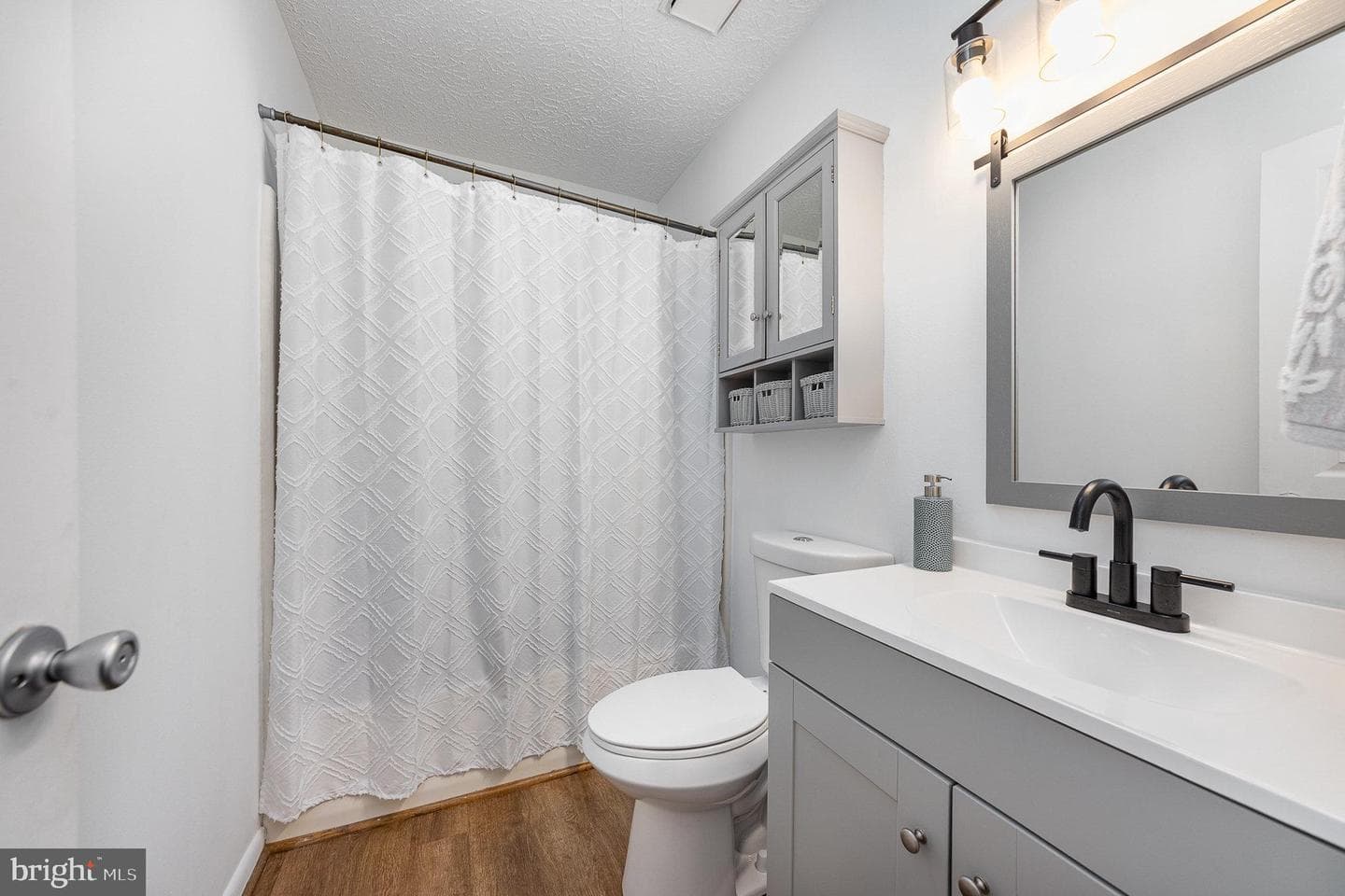 424 Loyalist Drive photo 11