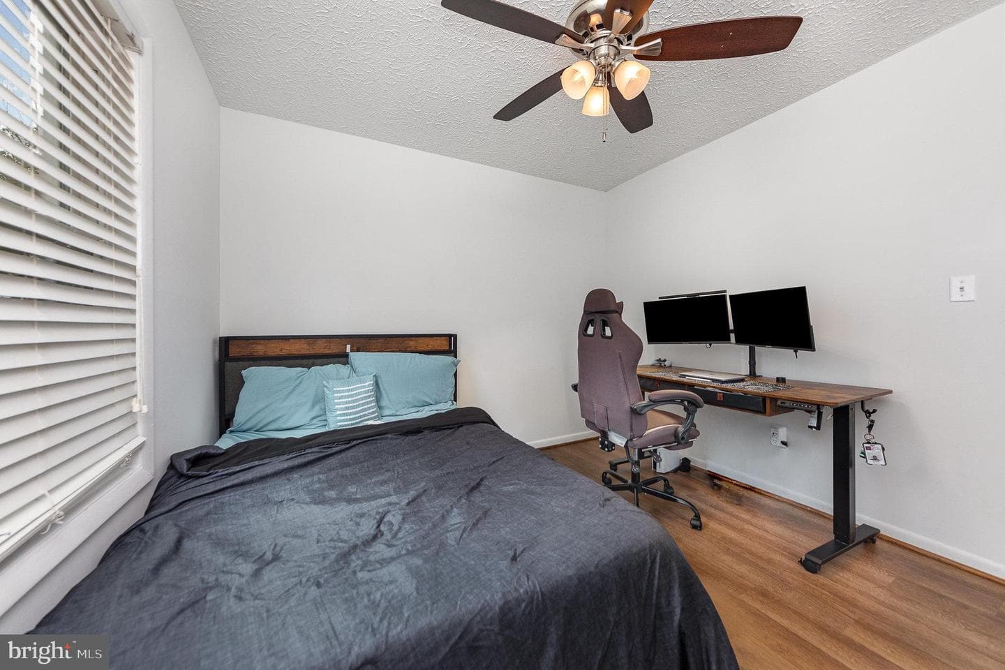 424 Loyalist Drive photo 15