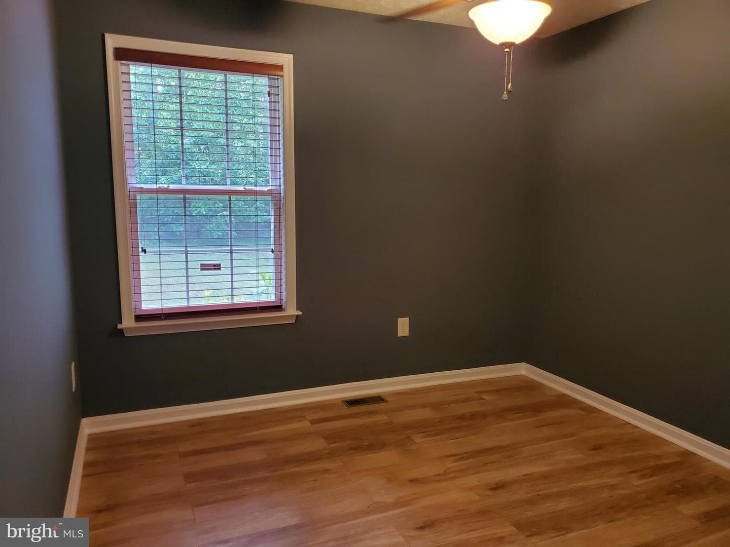 229 Stafford Drive photo 32