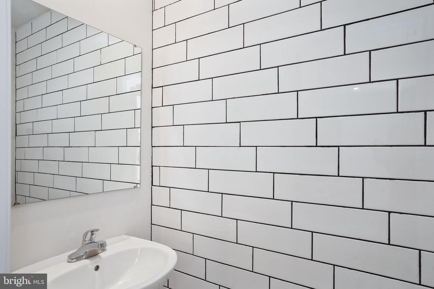 7200 Senate Way photo 13