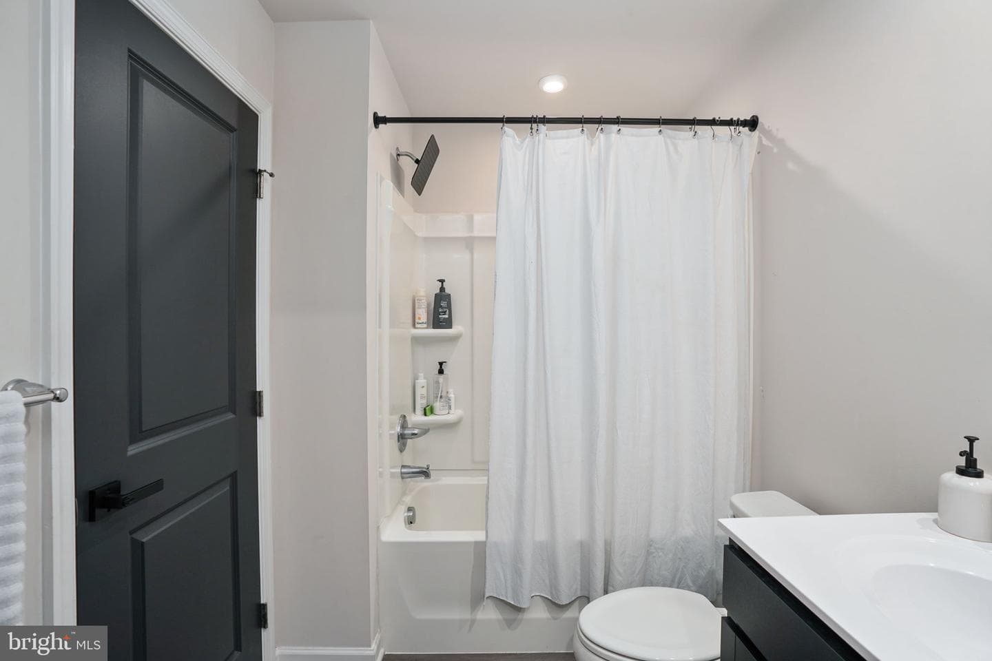 7200 Senate Way photo 23
