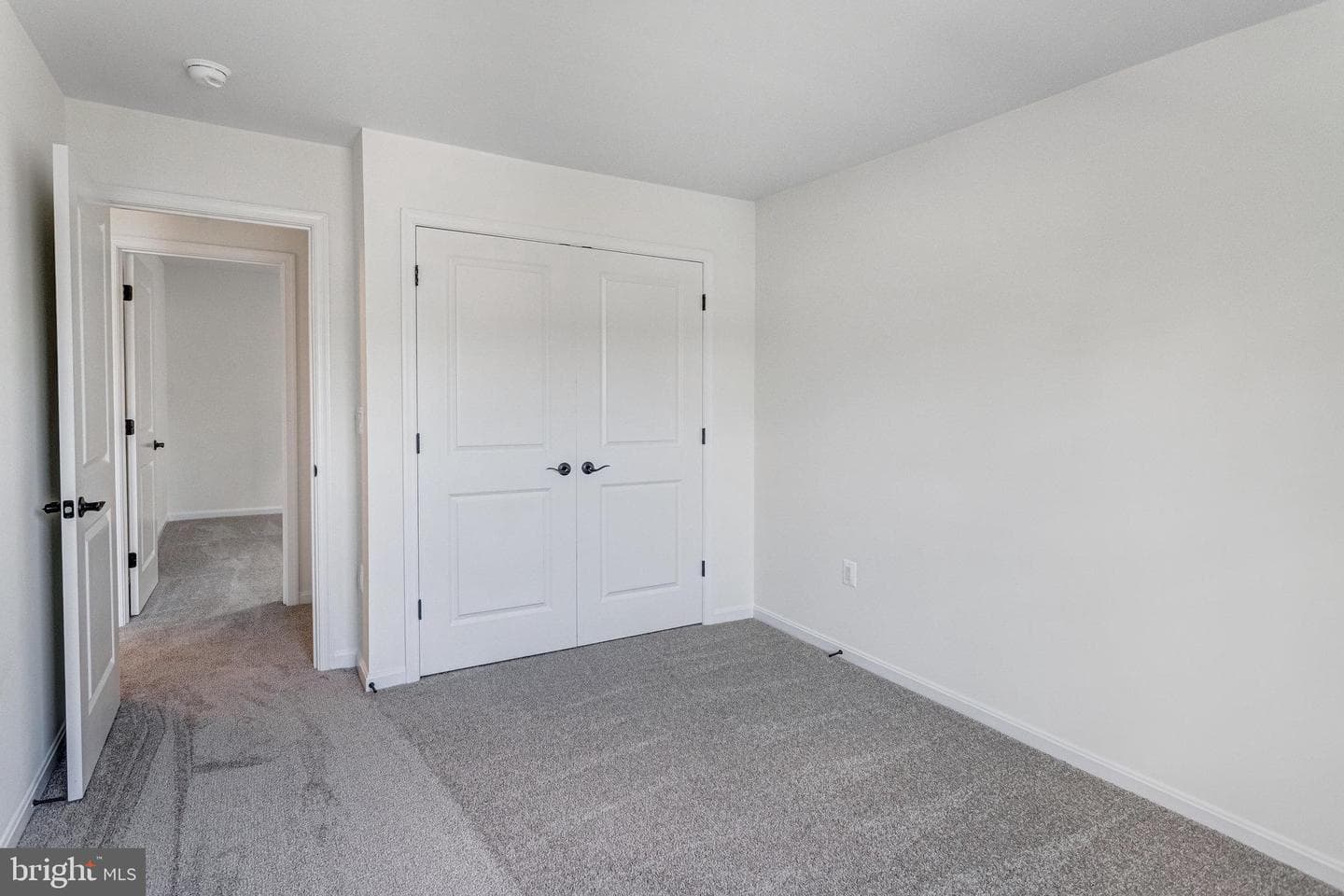 7118 Braxton Court photo 32