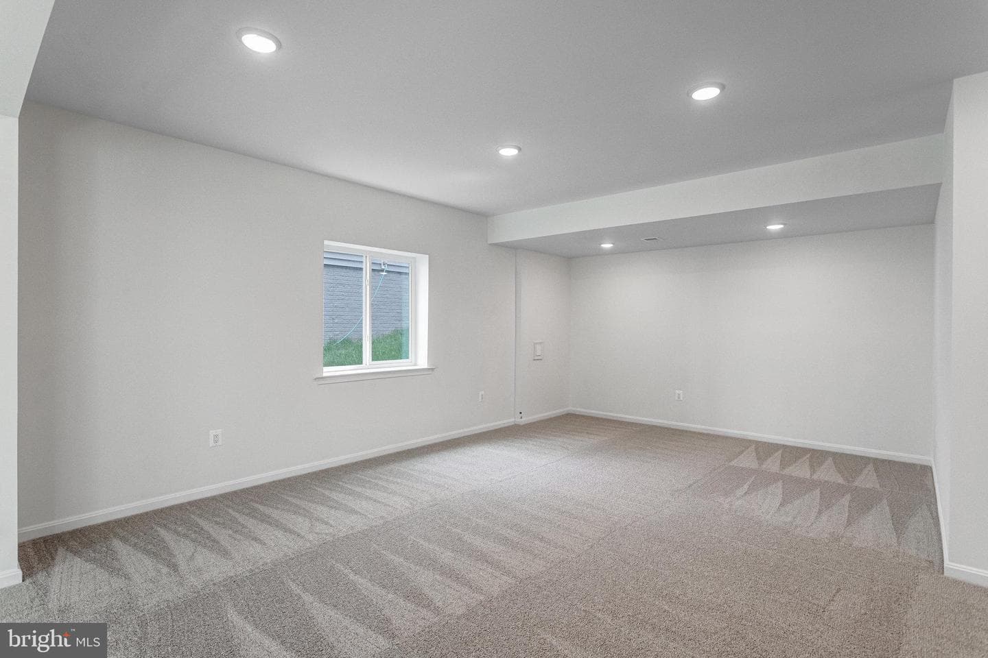 7118 Braxton Court photo 41