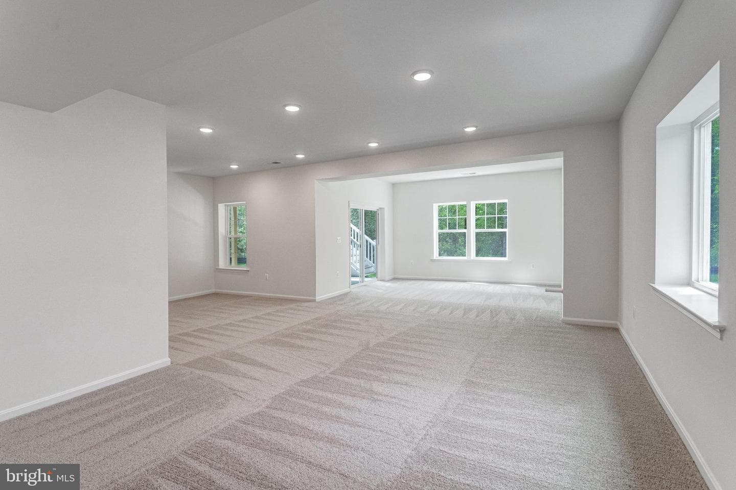 7118 Braxton Court photo 42