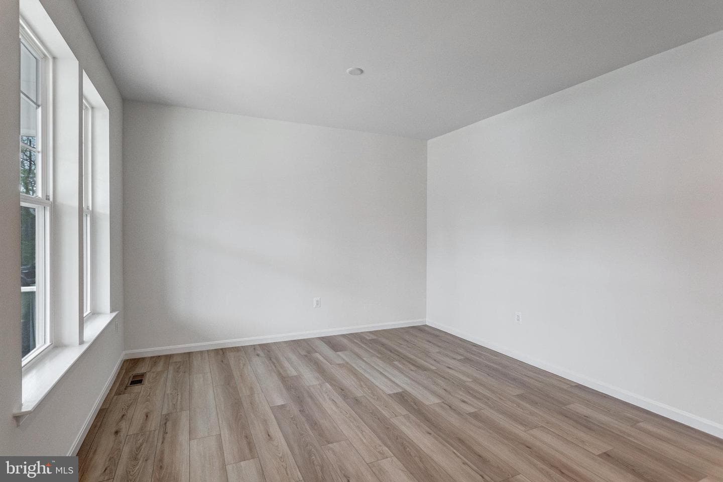 7118 Braxton Court photo 5