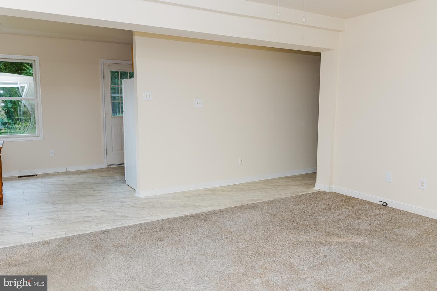 238 Admiral Drive photo 6