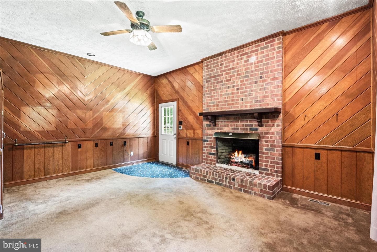16112 Healy Street photo 30