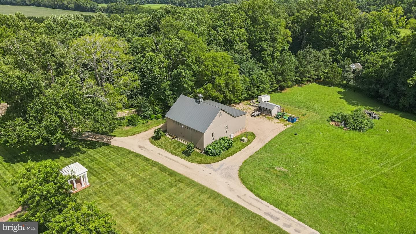 23348 Tidewater Trail photo 52