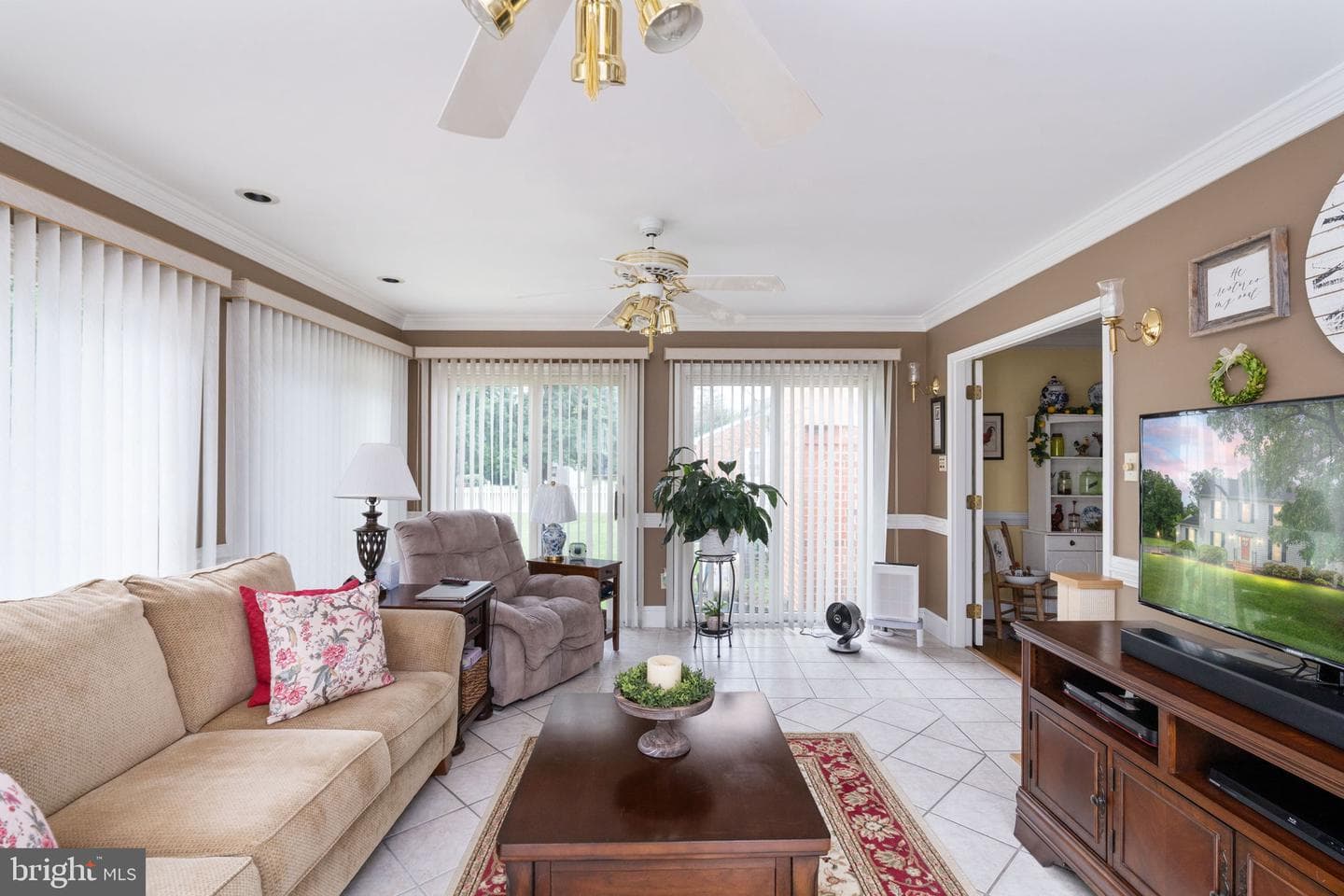 112 Dorsey Lane photo 32