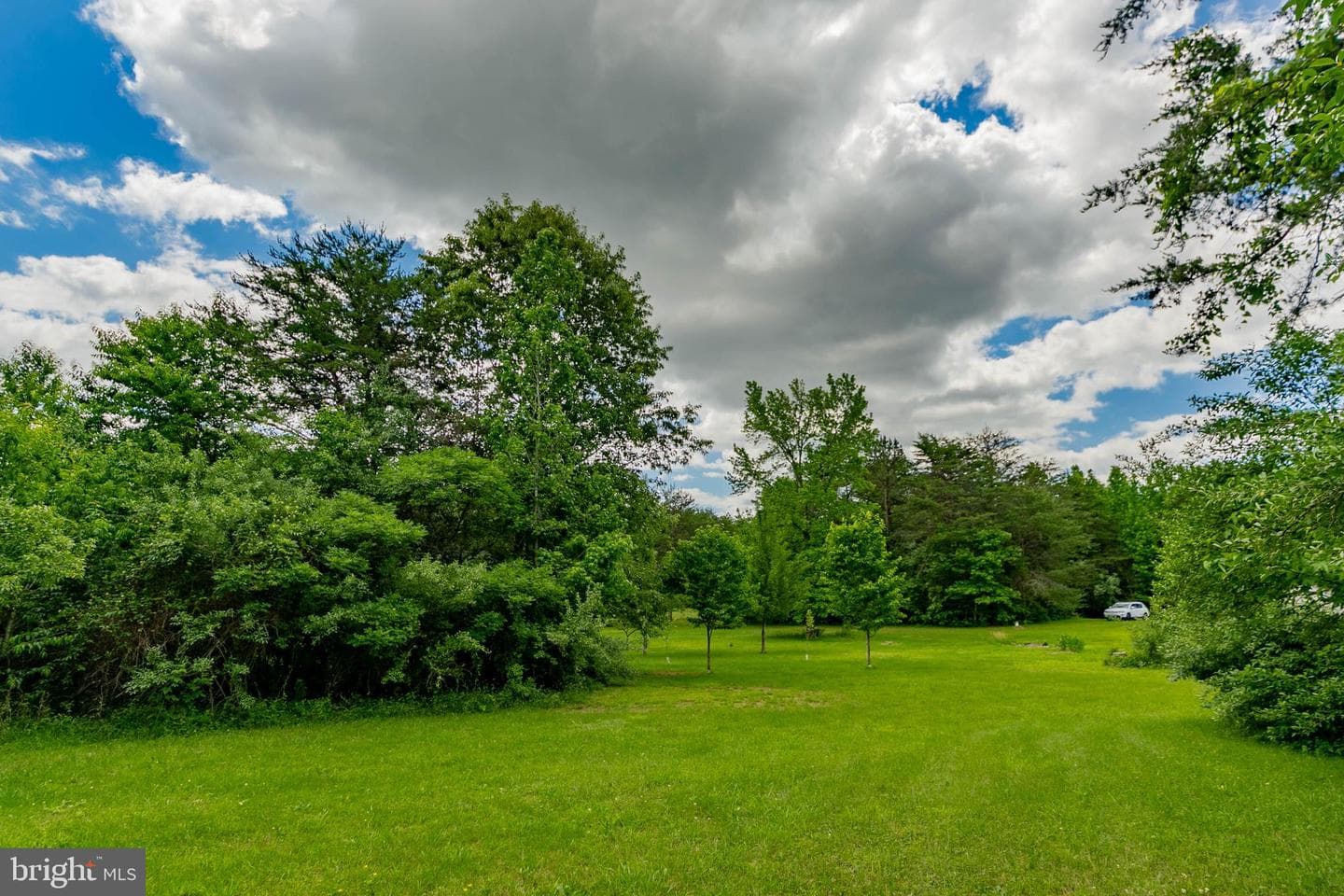 19083 Country Road photo 53