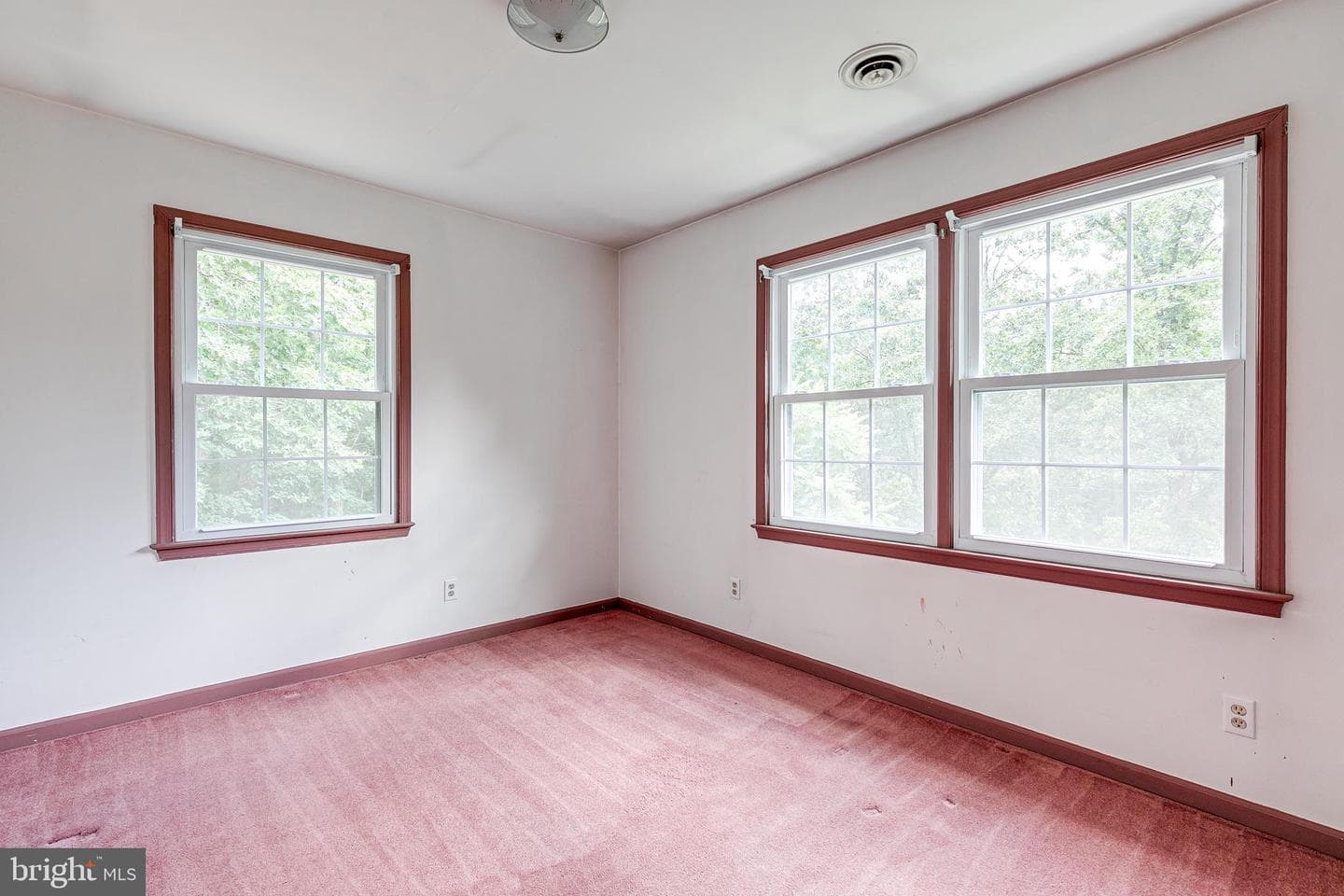 14261 Thomas Drive photo 27