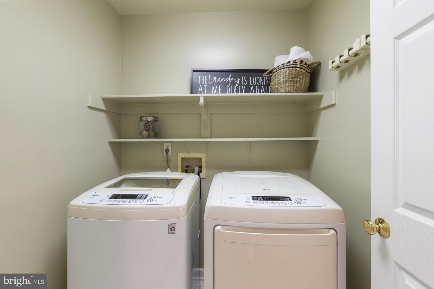 64 Bishop Cove photo 16