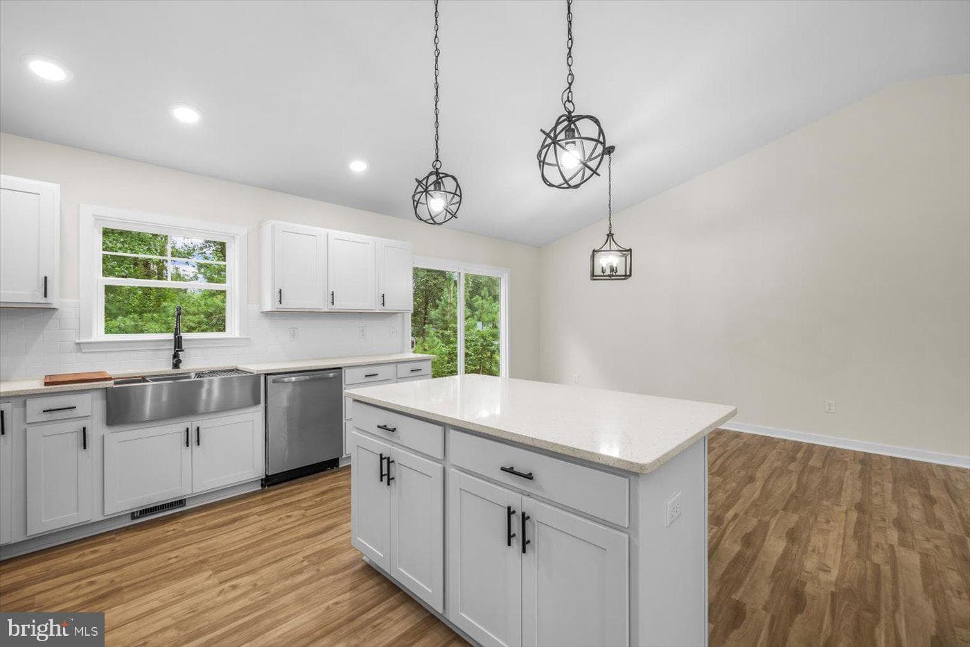 15439 Paige Road photo 10