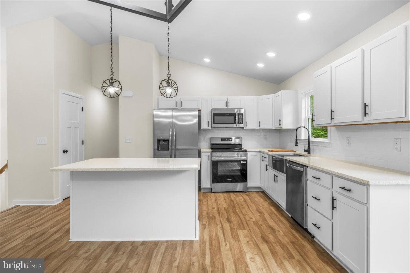 15439 Paige Road photo 14