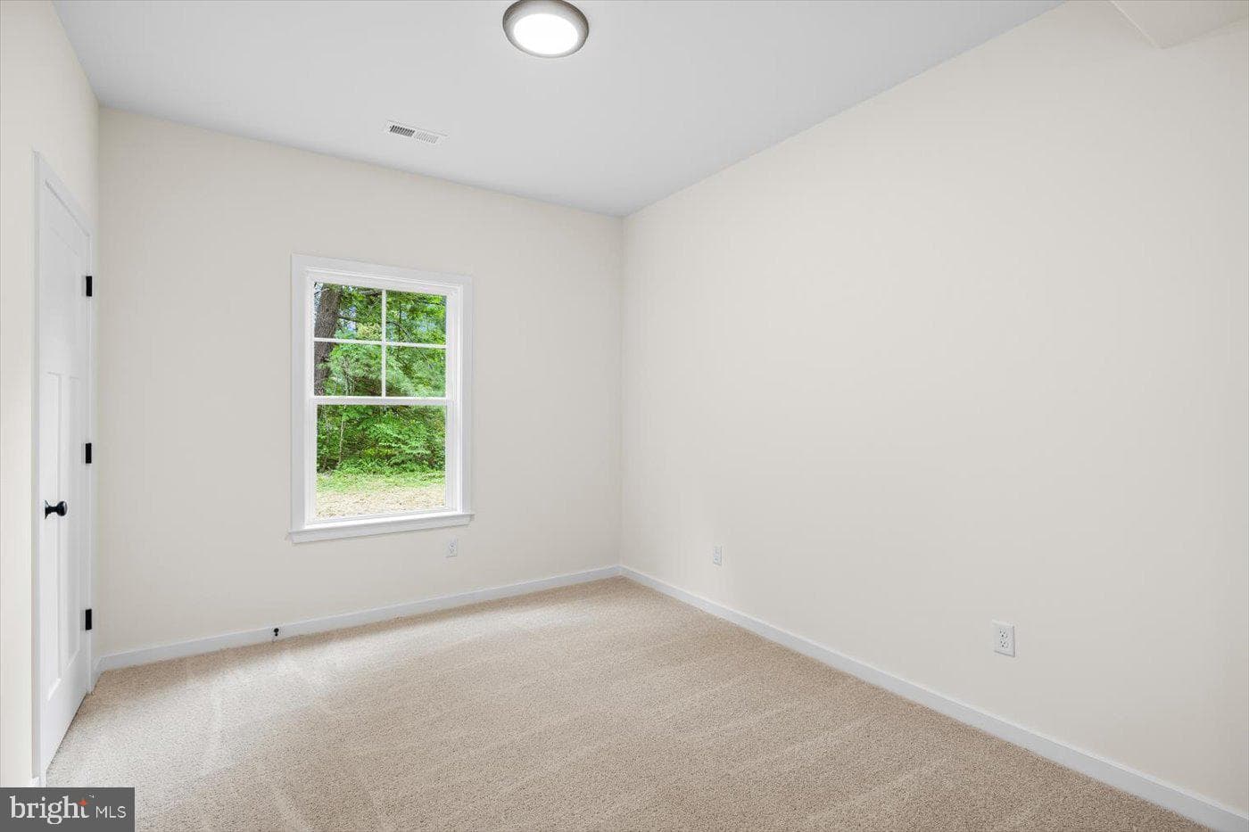 15439 Paige Road photo 32