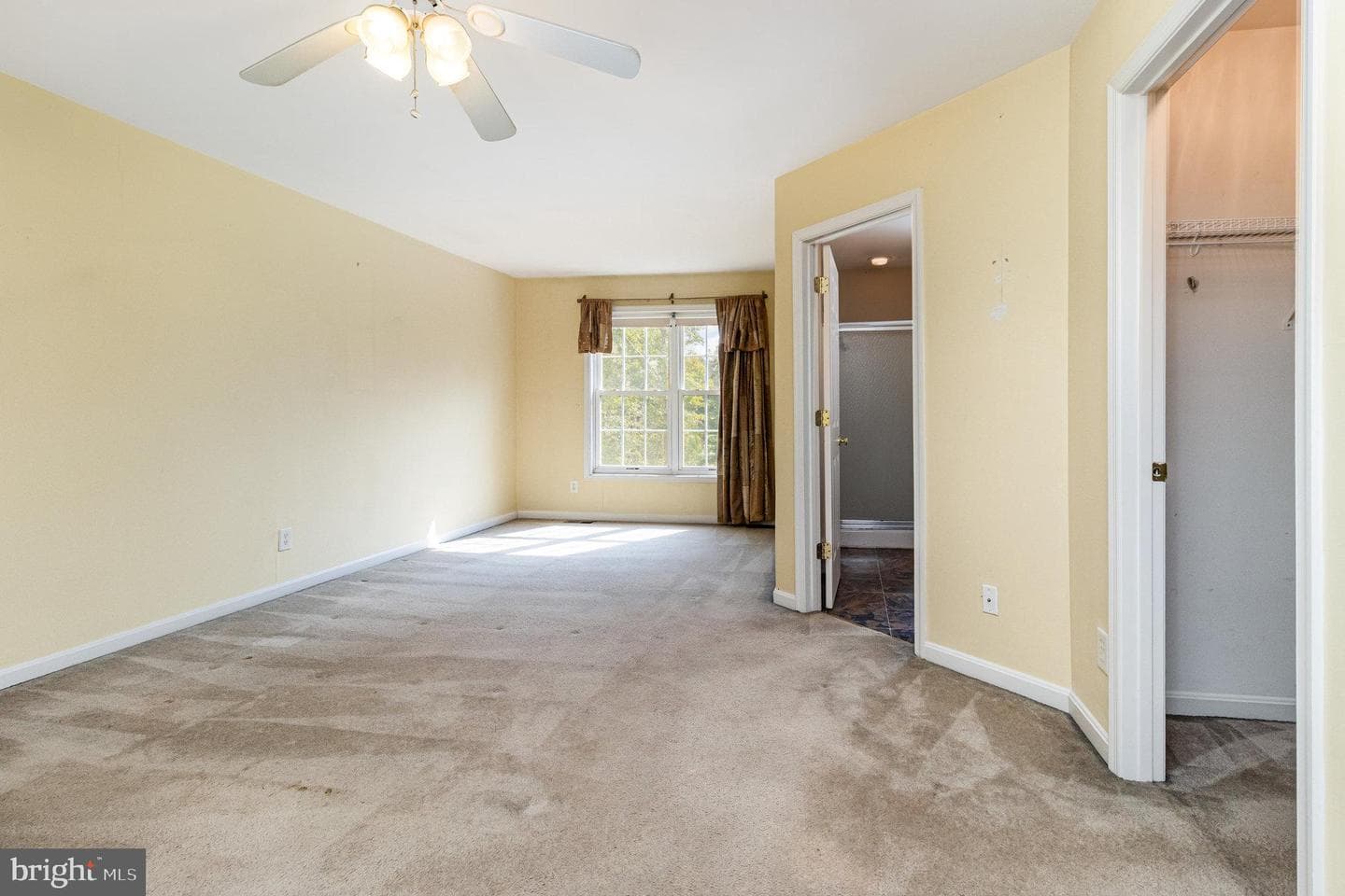 23055 Sir Barton Court photo 13