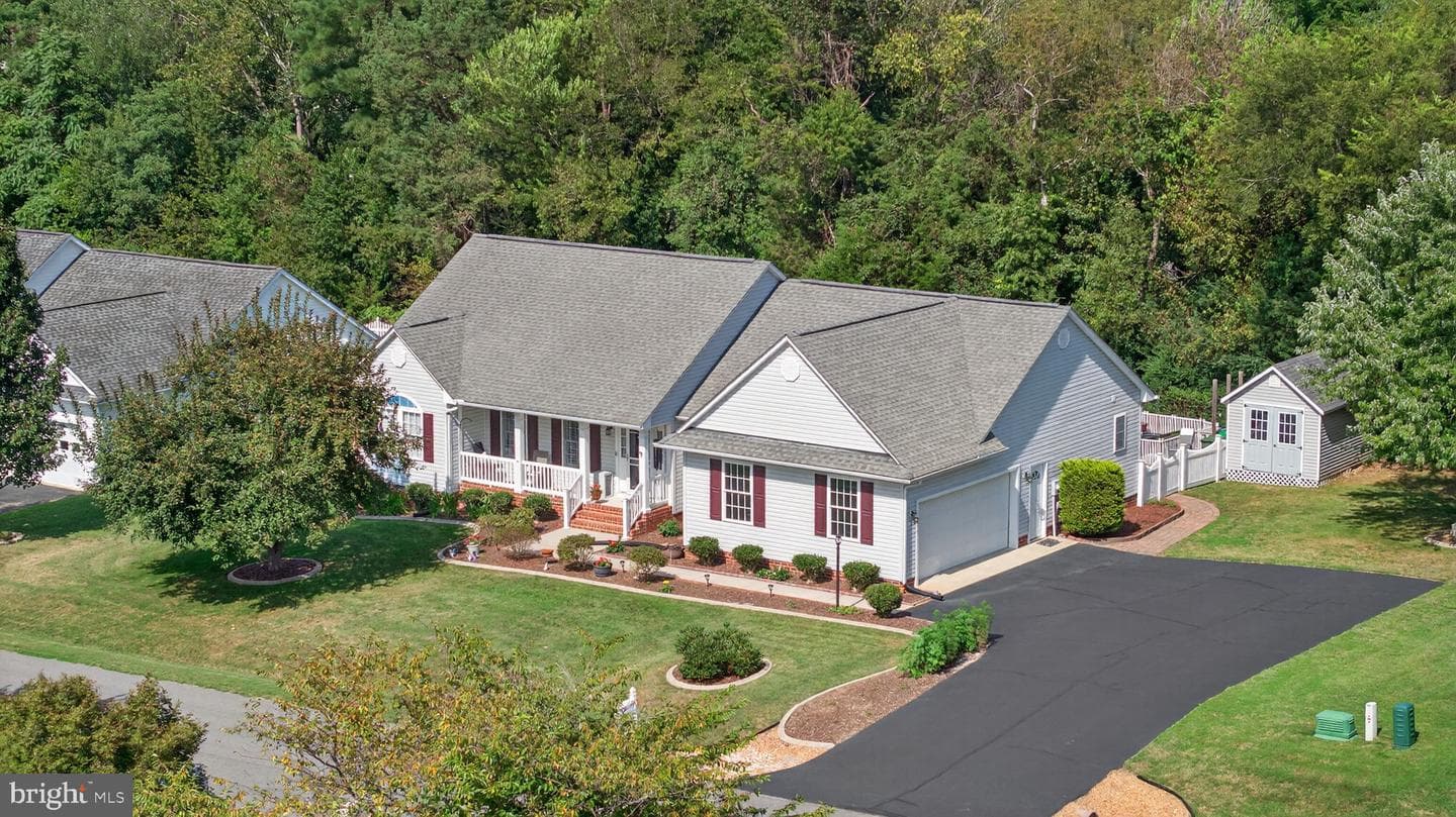275 Roper Drive photo 10
