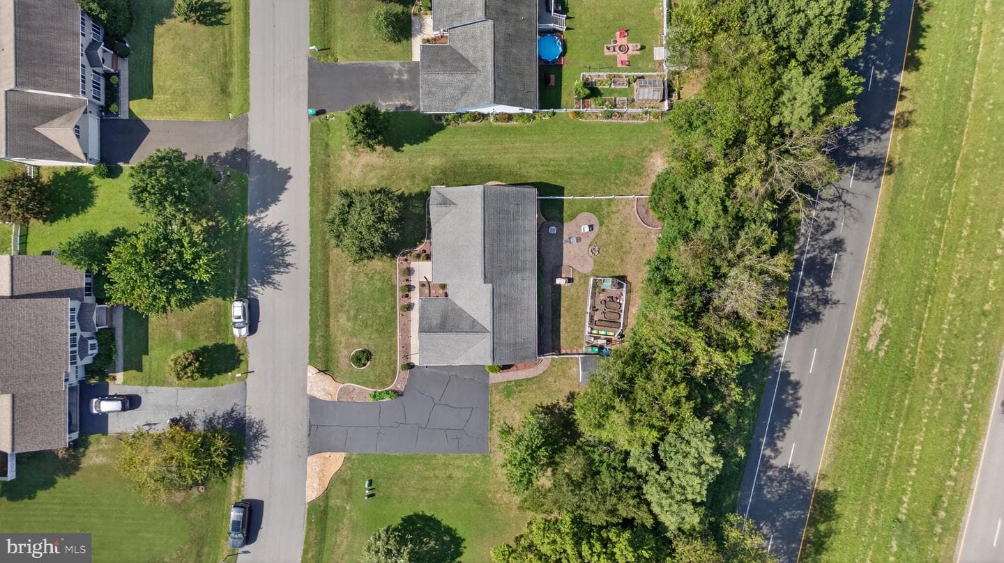 275 Roper Drive photo 7
