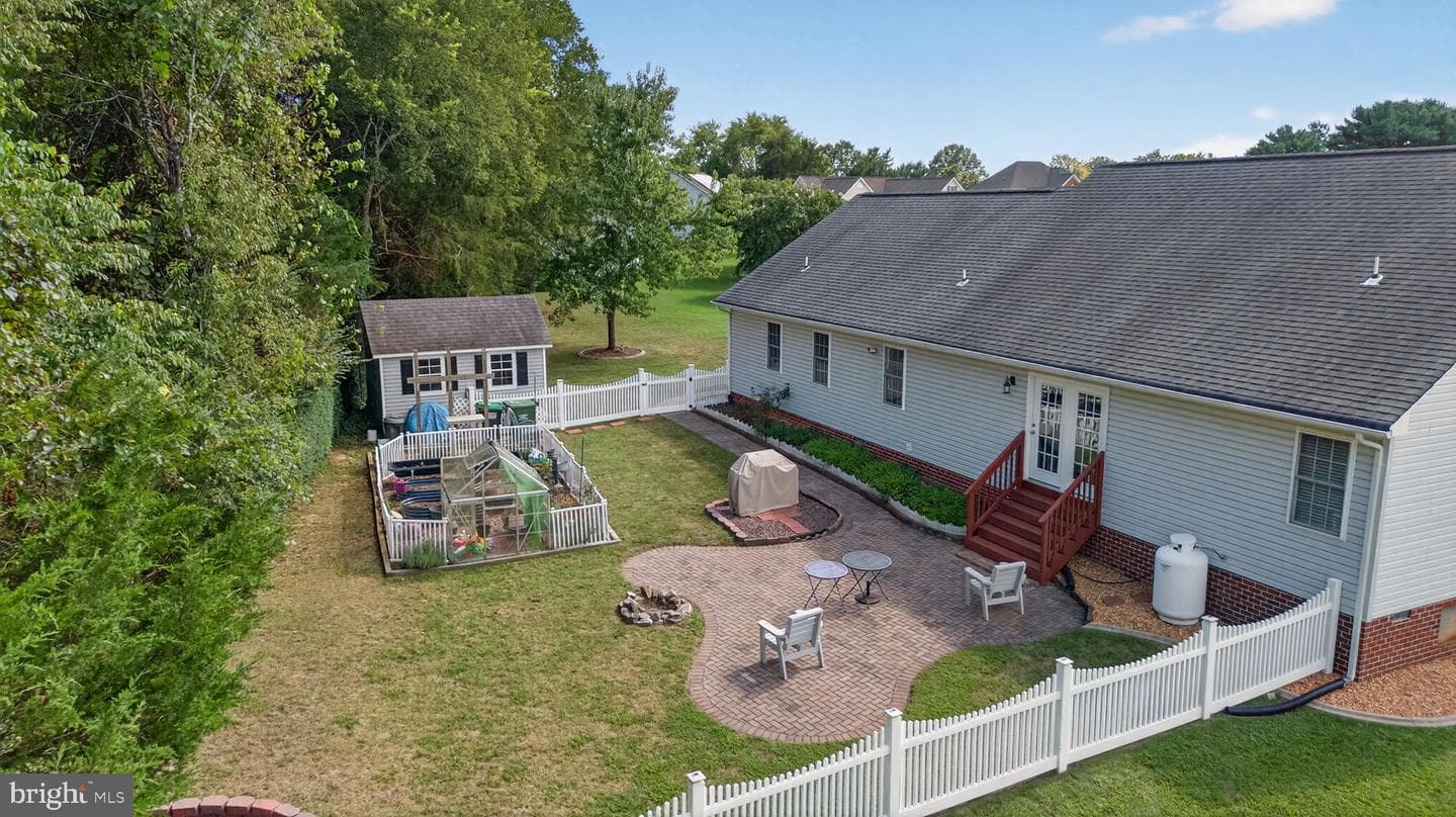 275 Roper Drive photo 9
