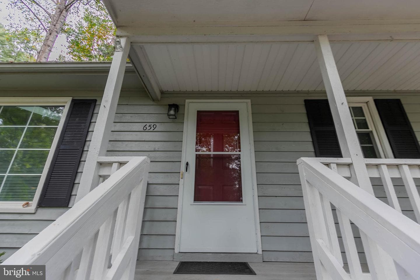 659 Lake Caroline Drive photo 9
