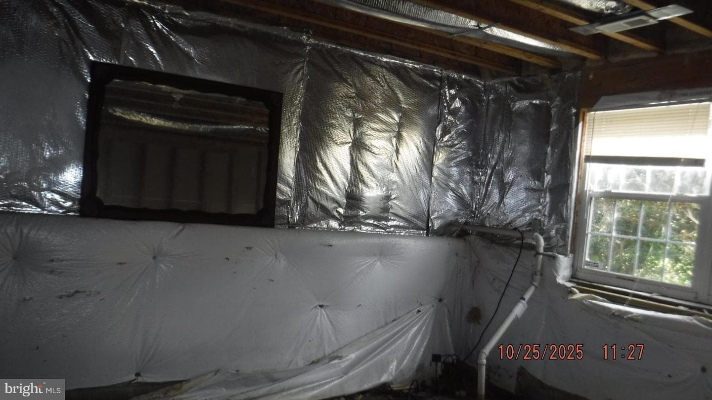 594 Welsh Drive photo 5