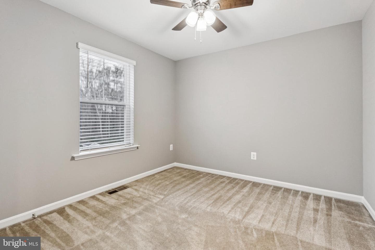 7252 Liberty Court photo 25