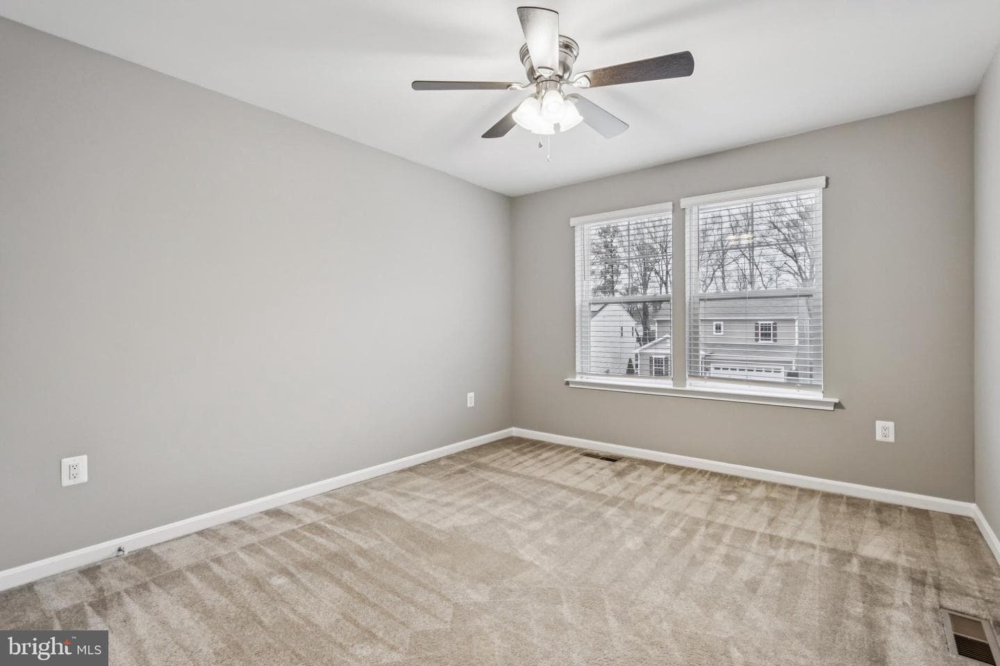 7252 Liberty Court photo 28