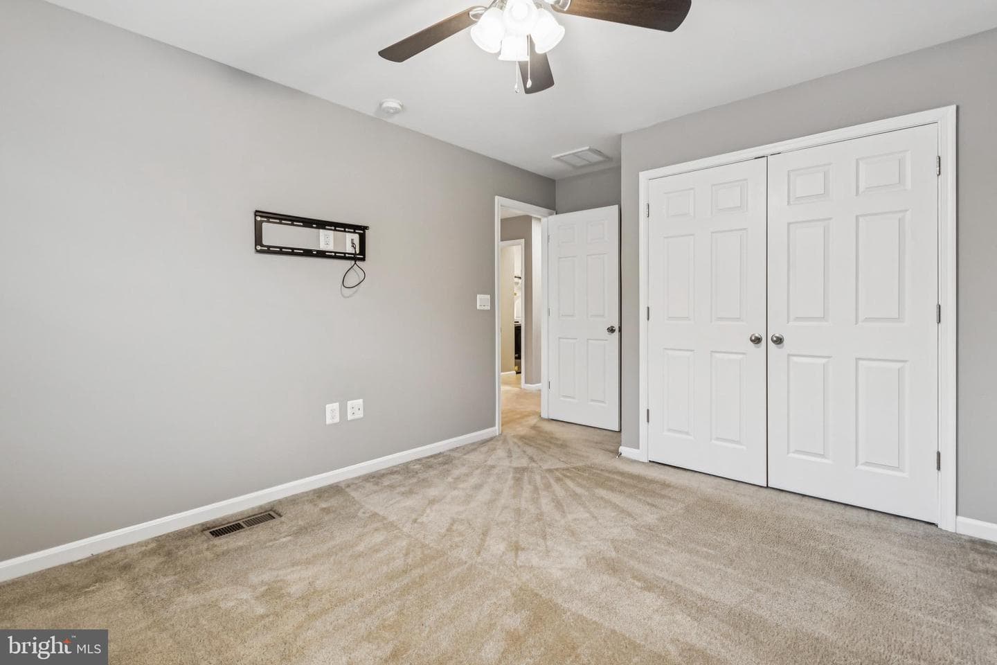 7252 Liberty Court photo 29