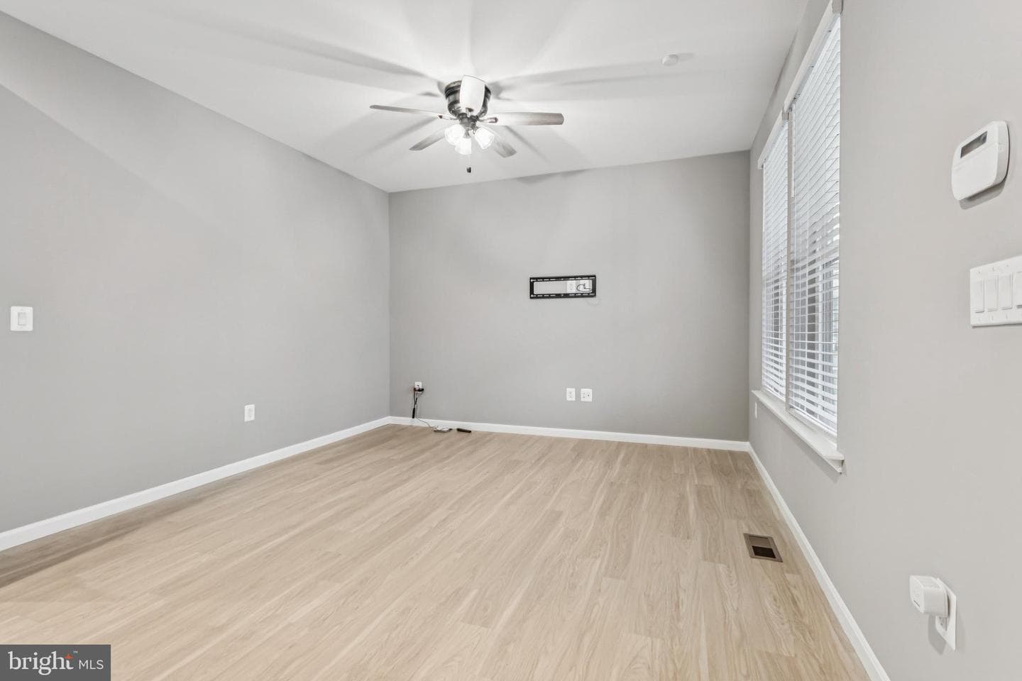 7252 Liberty Court photo 7