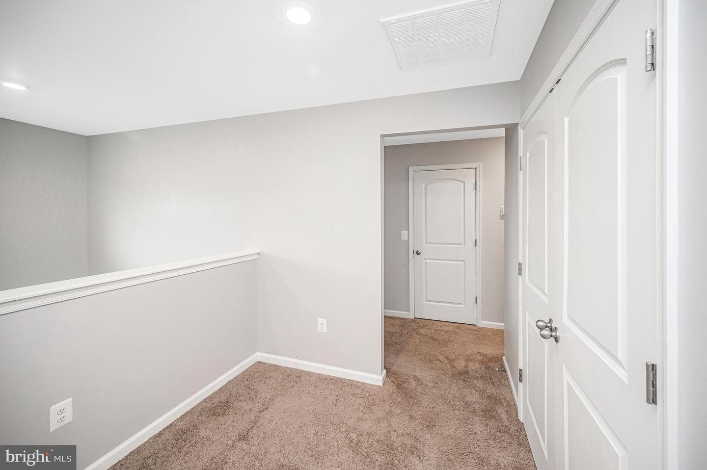 17086 Rollins Road photo 30