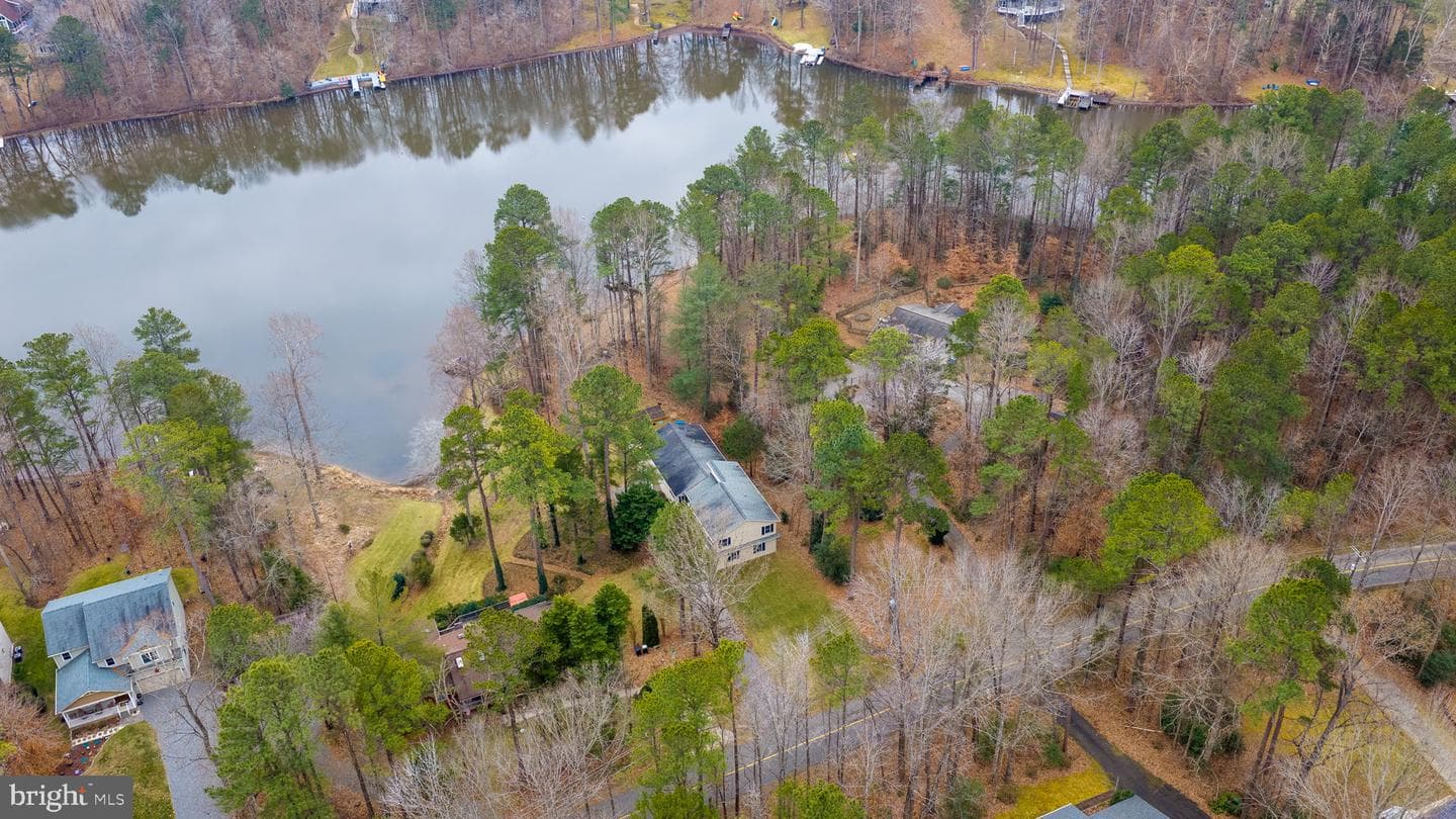 476 Lake Caroline Drive photo 104