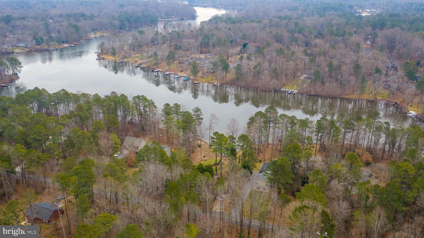 476 Lake Caroline Drive photo 106