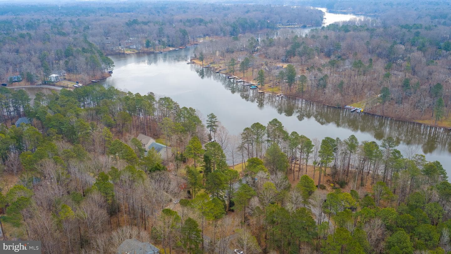 476 Lake Caroline Drive photo 108
